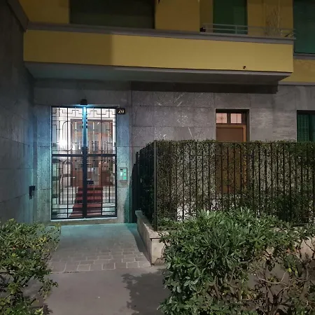 Casablanca Daire Milano